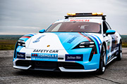 Porsche Taycan nowym samochodem bezpieczestwa w Formule E