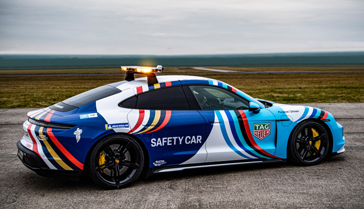 Porsche Taycan Safety Car