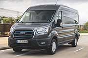 Ford E-Transit Samochodem Dostawczym Roku 2023