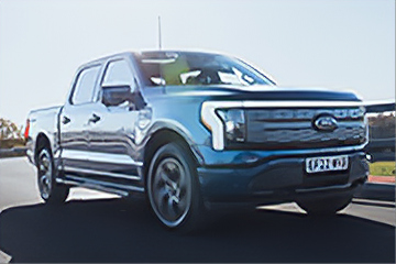 F-150 Lightning z tytuem North American Truck of the Year 2023