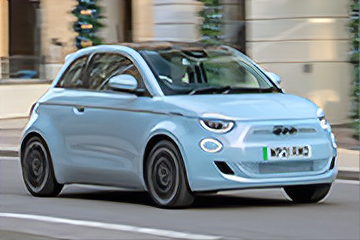 Nowy Fiat 500 z nagrodami magazynu What Car?