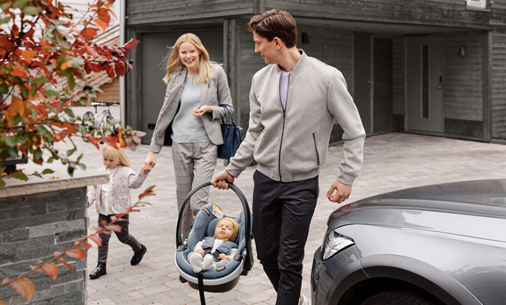 Fotelik samochodowy dla niemowlaka