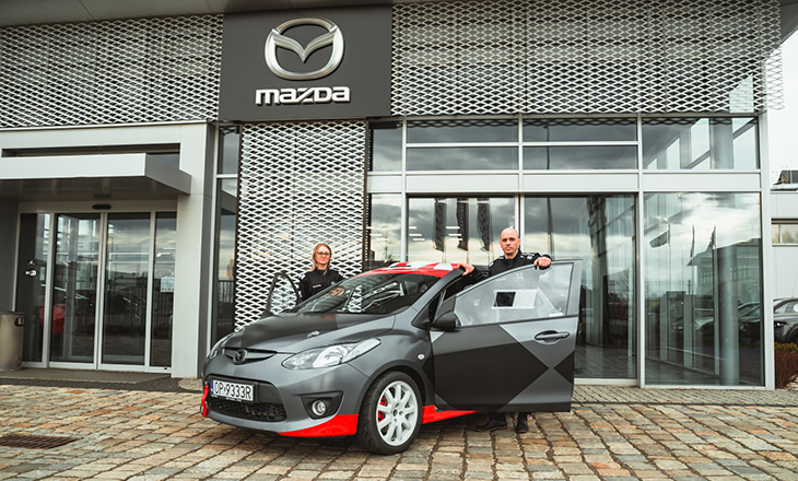 Mazda 2