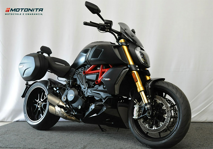 Ducati Diavel (wersja 1260S Dark Stealth)