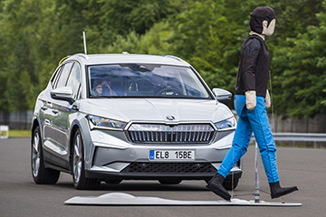 Zobacz, jak Skoda przeprowadza testy systemw bezpieczestwa