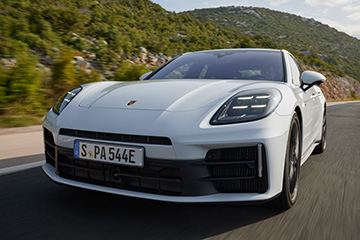 Gama Porsche Panamera wzbogacona o dwa nowe warianty E-Hybrid