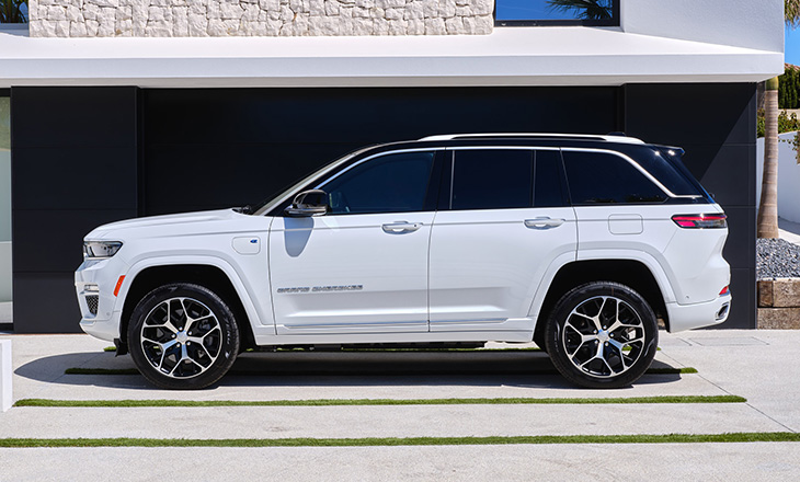 Jeep Grand Cherokee Summit Reserve 2024