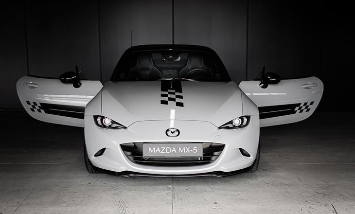 Mazda MX-5 FLAT OUT 2024