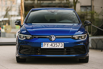 Volkswagen Golf VIII - jeszcze szerzej zakrojona cyfryzacja kokpitu i obsugi samochodu