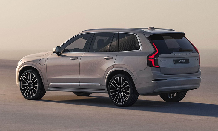 Volvo XC90 2025