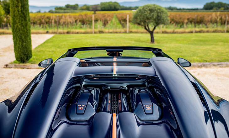 Bugatti W16 Mistral