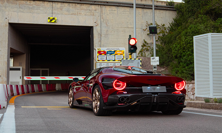 Alfa Romeo 33 Stradale 2025