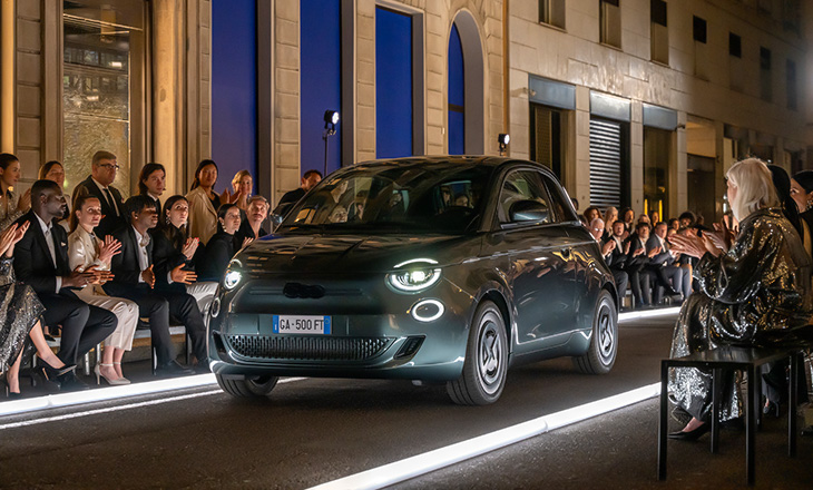 Fiat 500e Giorgio Armani Collector