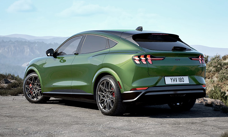 Ford Mustang Mach-E 2025