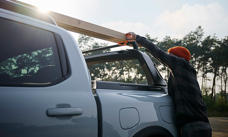 Ford Ranger Stormtrak PHEV 2025