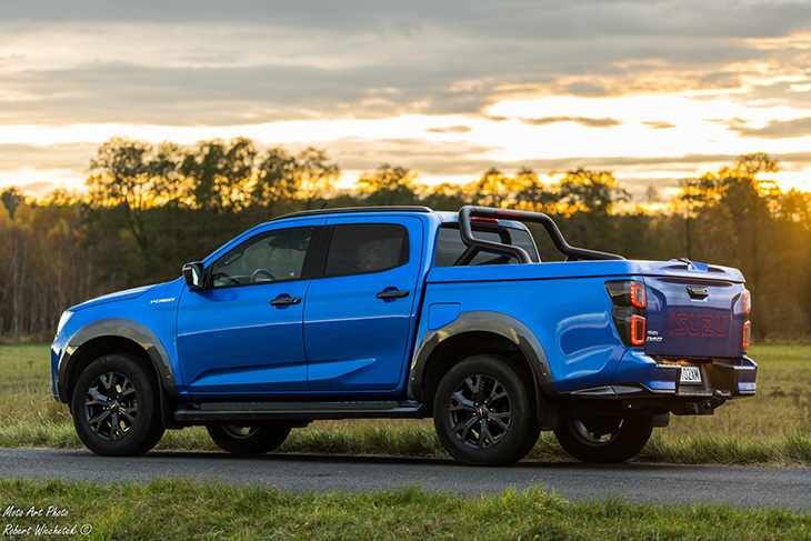 Isuzu D-MAX 2025