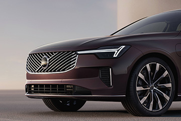 Volvo S90 2025