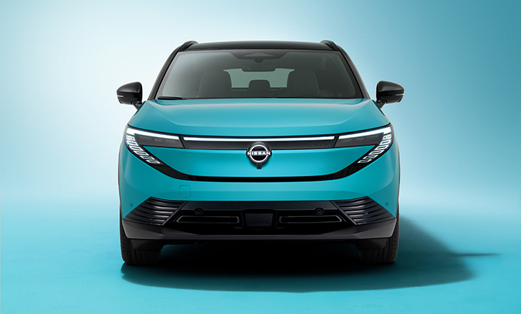 Nissan LEAF 2025
