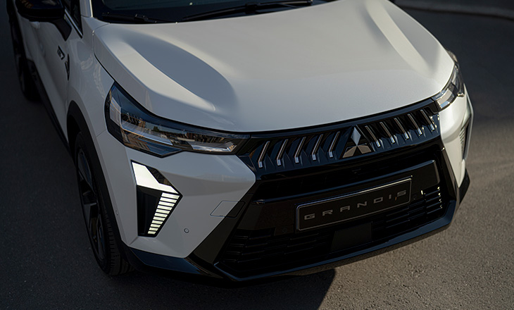Mitsubishi Grandis SUV 2025