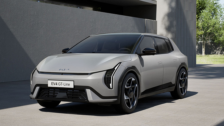 KIA EV4 2025