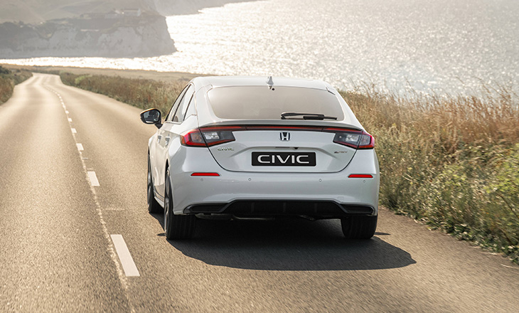 Honda Civic e:HEV 2025