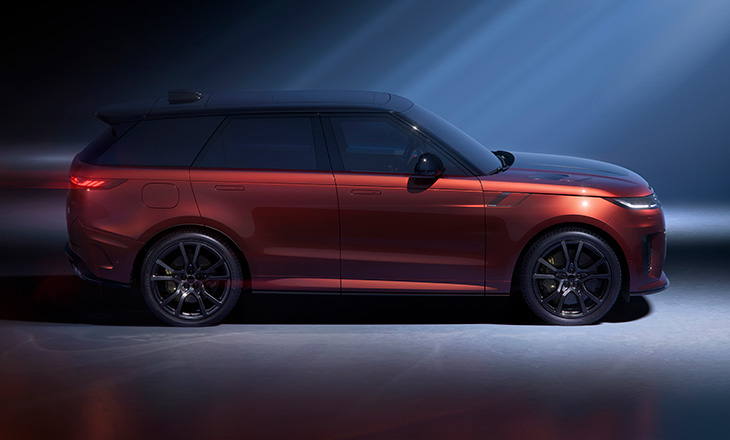 Range Rover Sport SV Carbon 2025