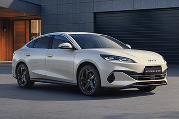 BYD prezentuje SEAL 6 DM-i w wersji sedan i Touring