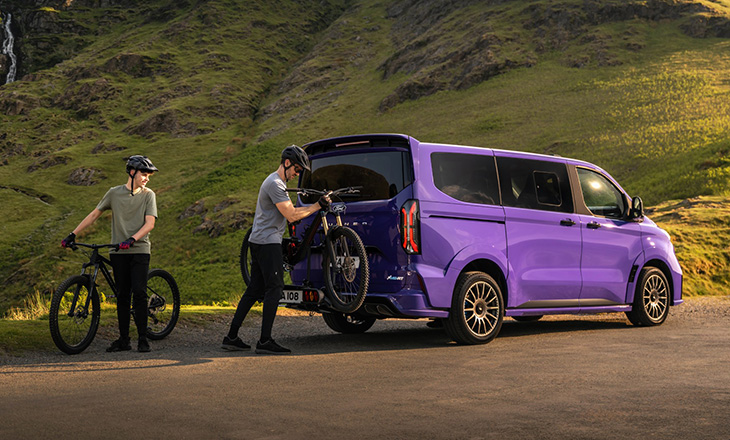 Ford E-Tourneo Custom MS-RT 2025