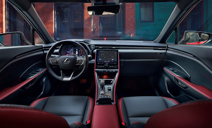 Lexus LBX Vibrant Edition 2025