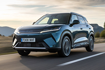 Superhybryda BYD ATTO 2 DM-i redefiniuje segment kompaktowych SUV-w