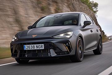 �wi�teczne oferty na CUPR� Leona i Leona Sportstourera