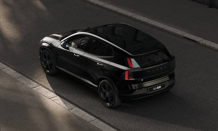 Volvo EX30 Black Edition 2026