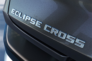 Mitsubishi zaprezentuje now� generacj� Eclipse Cross z nap�dem elektrycznym