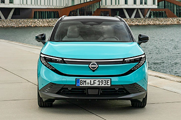 Nissan LEAF uznany za najlepszy kompaktowy samoch�d na �wiecie