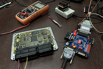 Normy emisji spalin a modyfikacje oprogramowania: jak zachowa� sprawno�� auta w 2026 roku