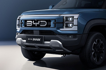 BYD SHARK debiutuje w Europie. Hybrydowy pick-up ma 436 KM