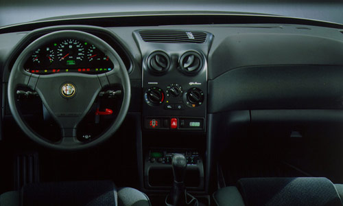 Alfa Romeo 146