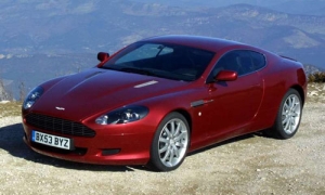 Aston Martin DB9 (2004)