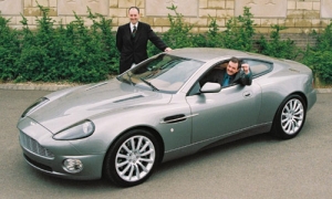 Aston Martin V12 Vanquish (2001)