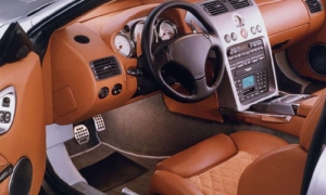 Aston Martin V12 Vanquish (2001)