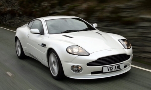 Aston Martin Vanquish S V12 '2004