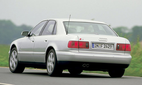 Audi S8 '1999