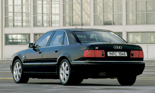 Audi S8 '1999