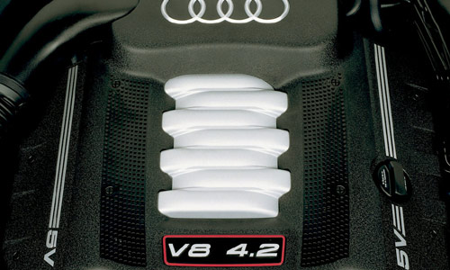 Audi S8 '1999