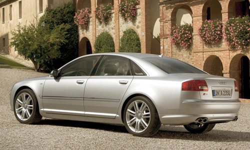 Audi S8 '2006