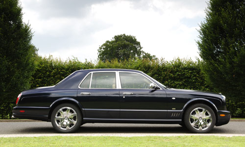 Bentley Arnage Train Race