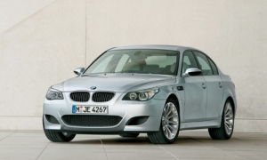 BMW M5 (2004)