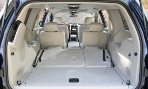 Chrysler Aspen (2006-)