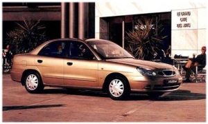 Daewoo Nubira (1997-2001)