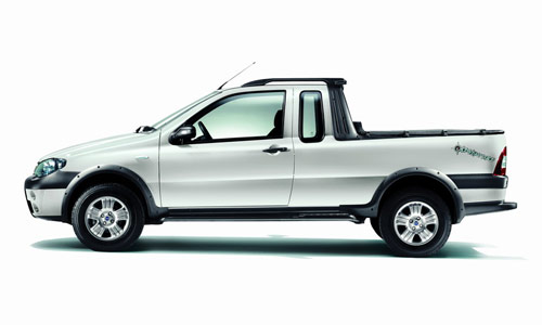 Fiat Strada '2004